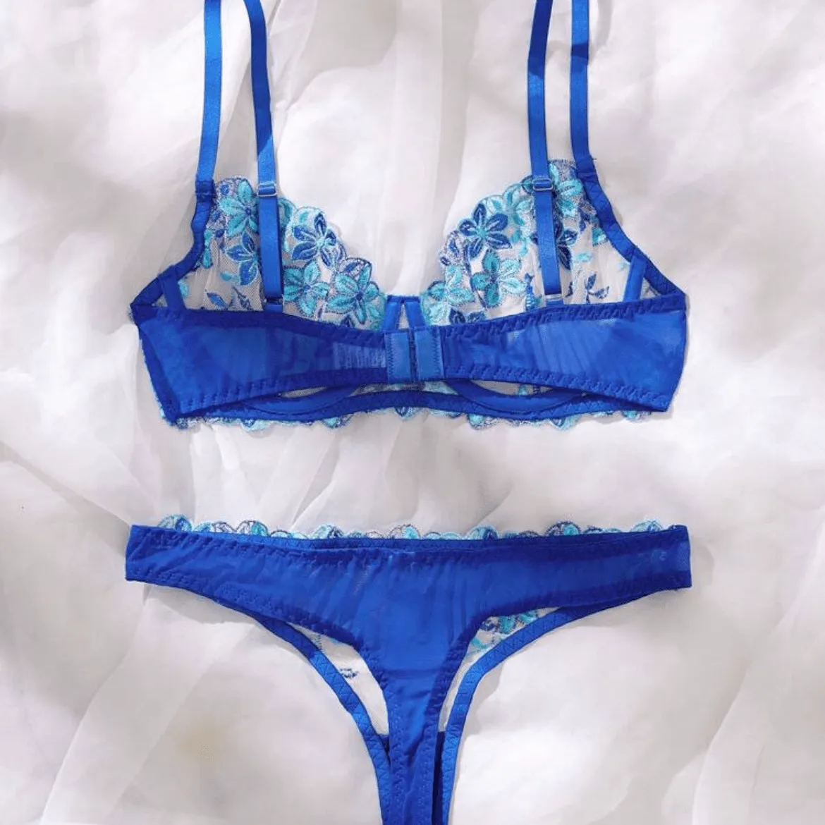 Blue Lingerie Romantic Bra & Panty Set with Underwire