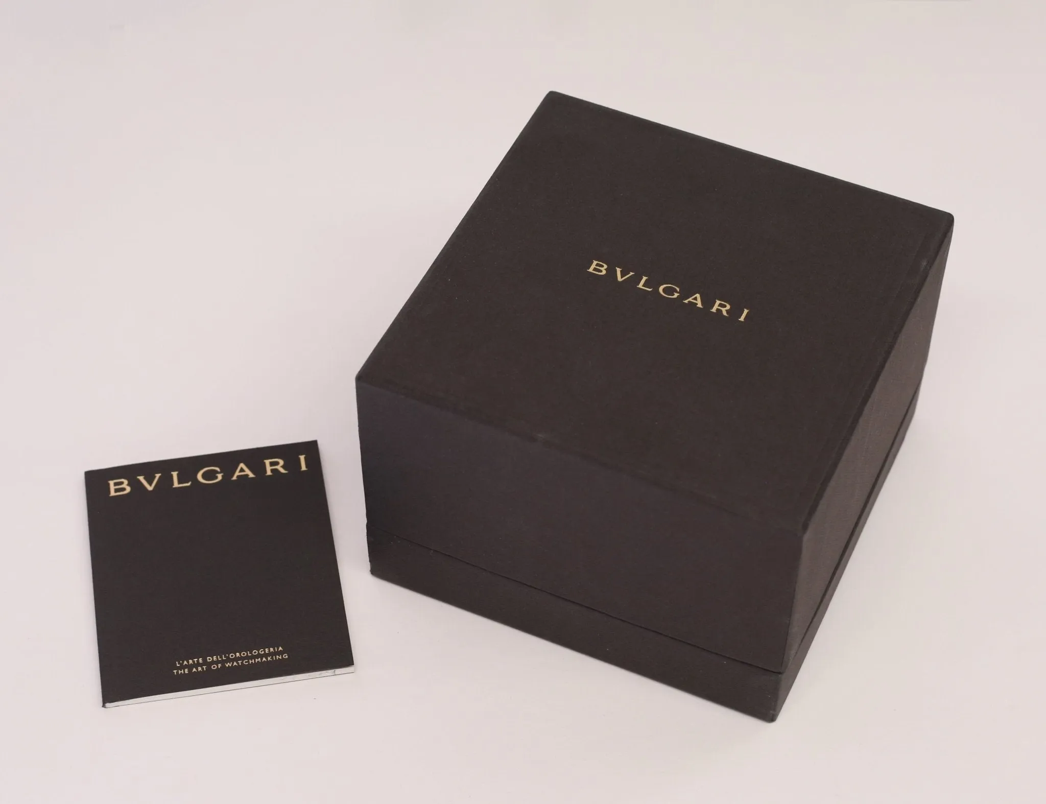 Bulgari Serpenti 18K Rose Gold Diamond 26mm Quartz Ladies Watch 102124