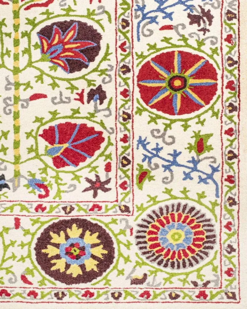 Decorative Suzani Hand Tufted Wool Carpet Eye Catching Patterns | 5 x 8 Feet