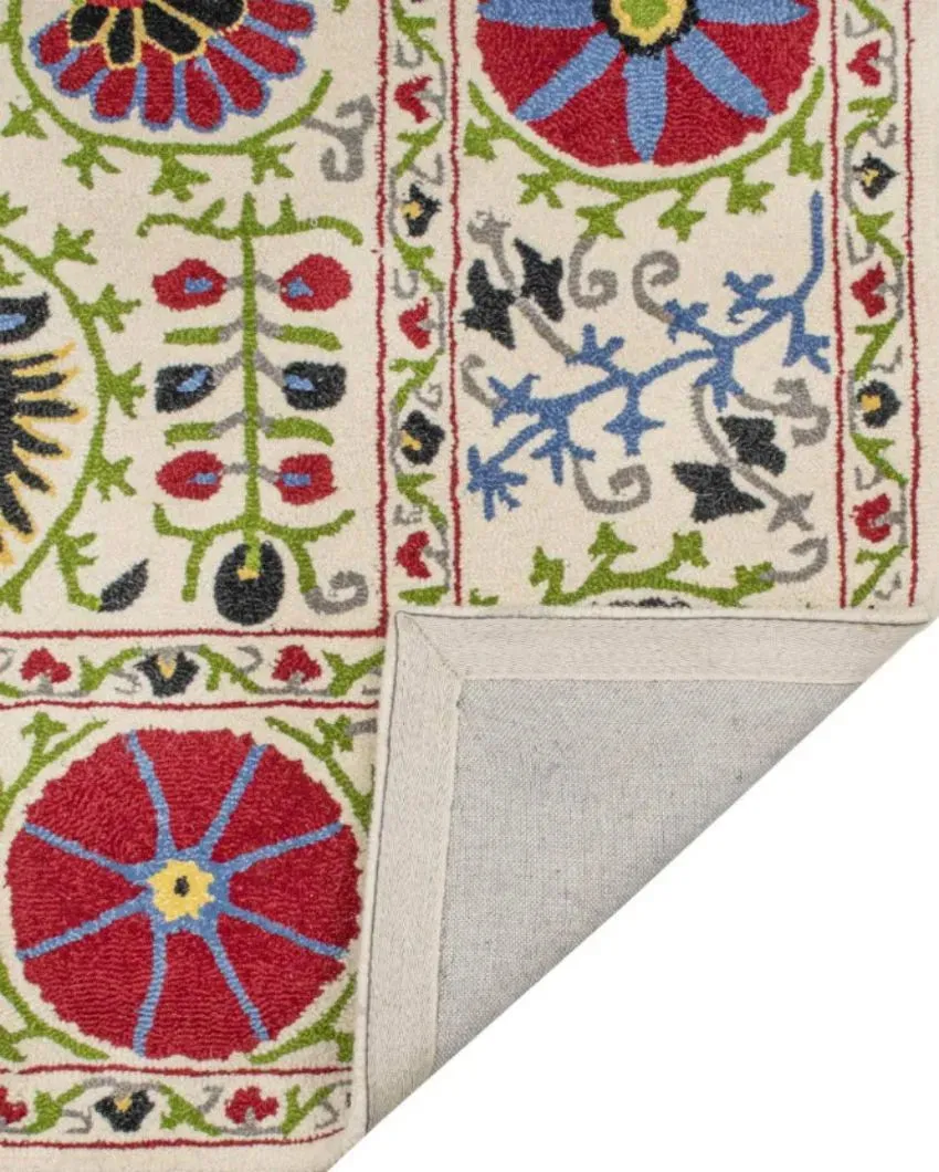 Decorative Suzani Hand Tufted Wool Carpet Eye Catching Patterns | 5 x 8 Feet