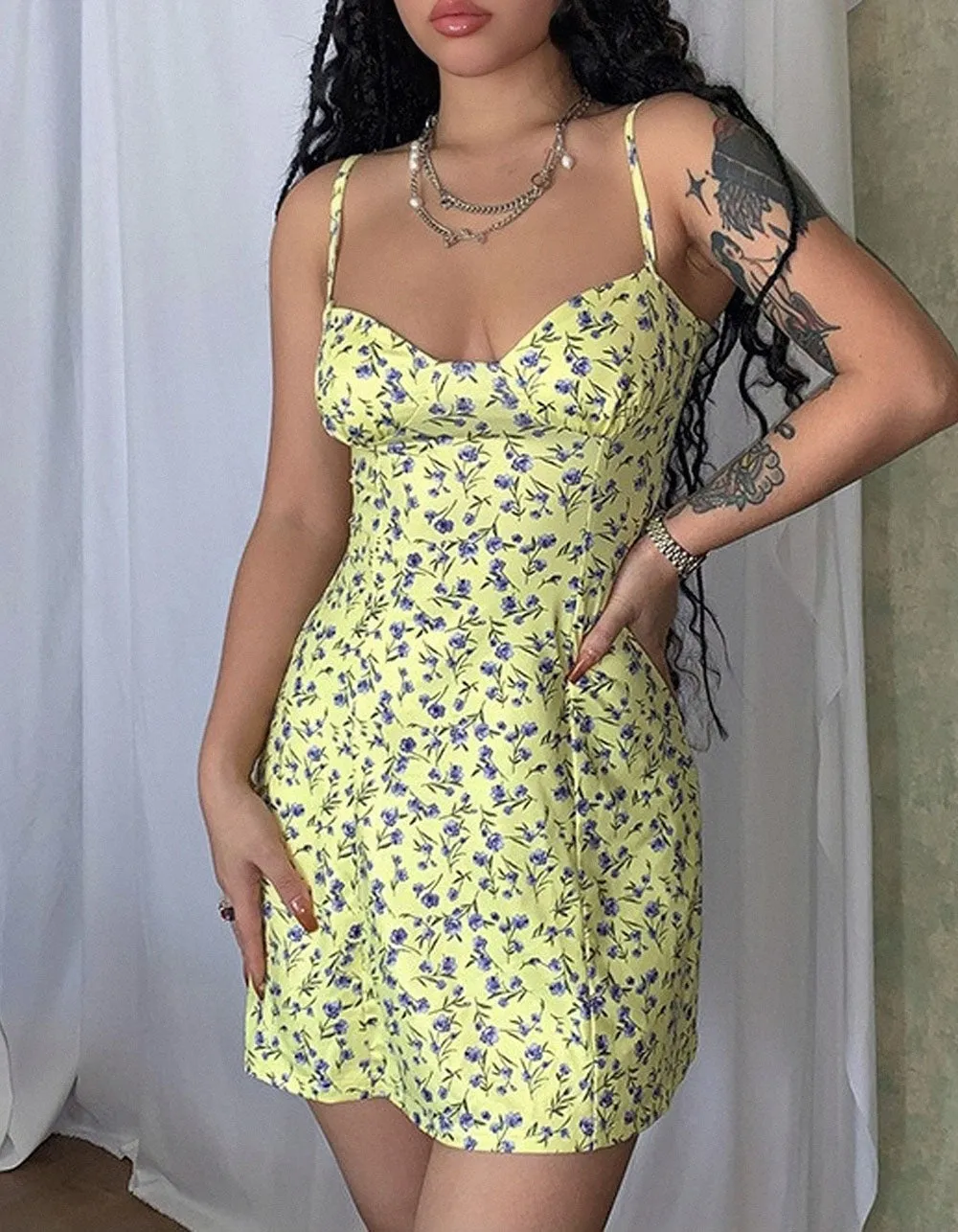 Disty Floral Strap Backless Short A-Line Dresses