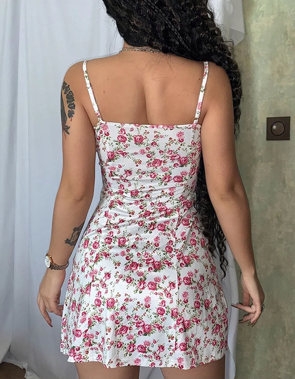 Disty Floral Strap Backless Short A-Line Dresses