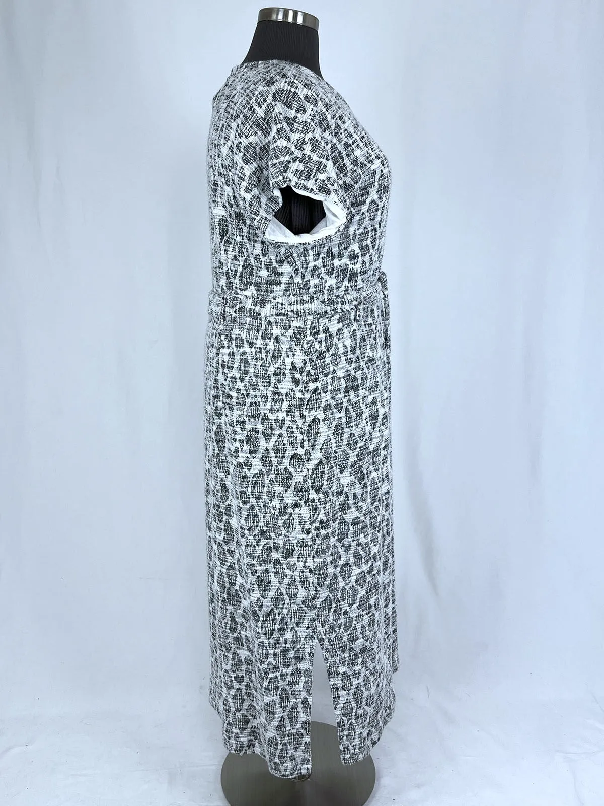 Dolan Left Coast 2X (22) Ivory & Black Animal Dots Dress