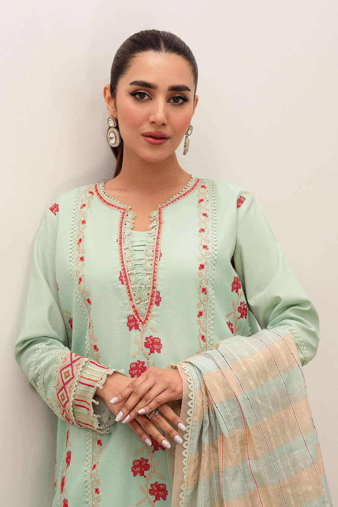 Dyed - 3 Pc Lawn Suit