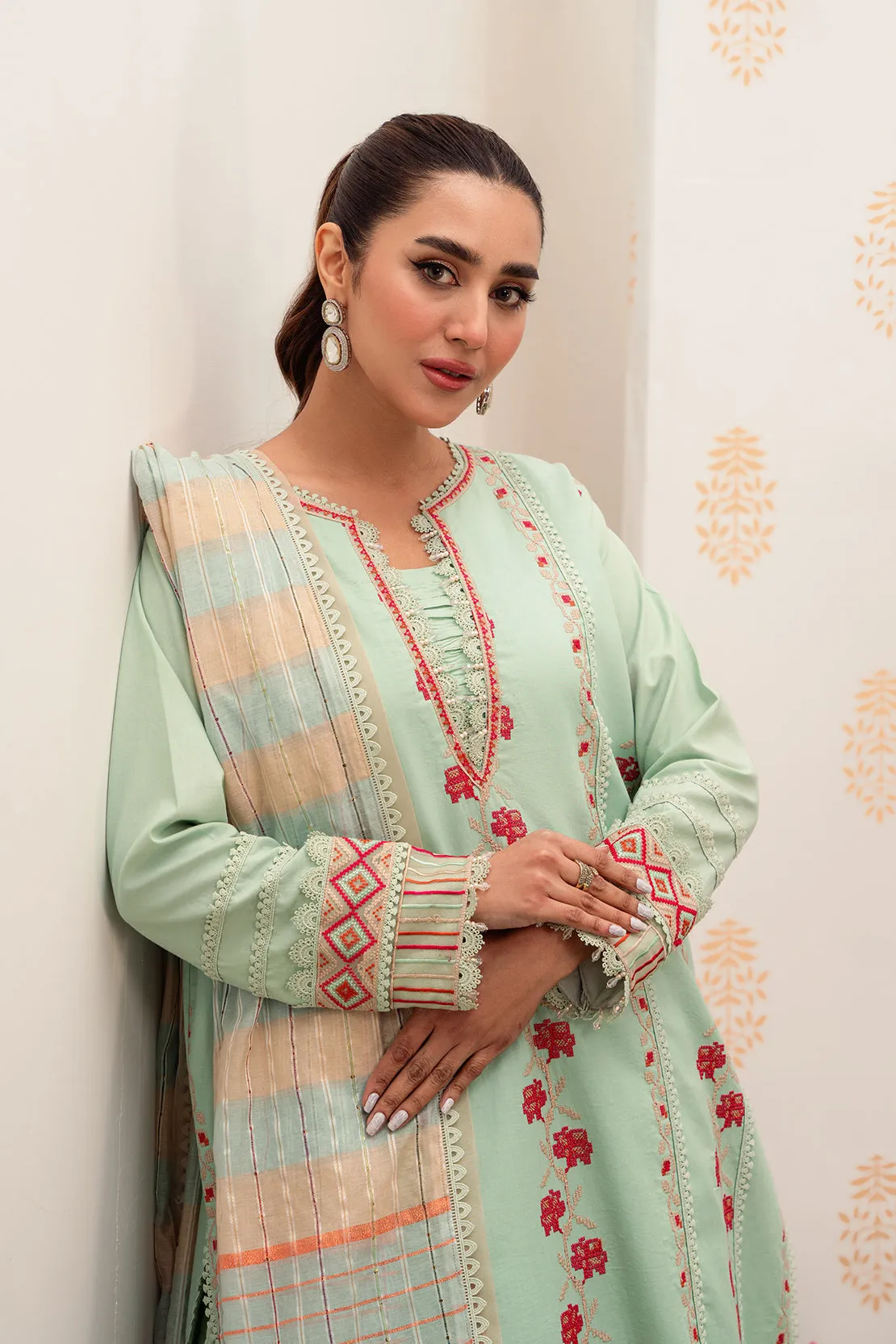 Dyed - 3 Pc Lawn Suit