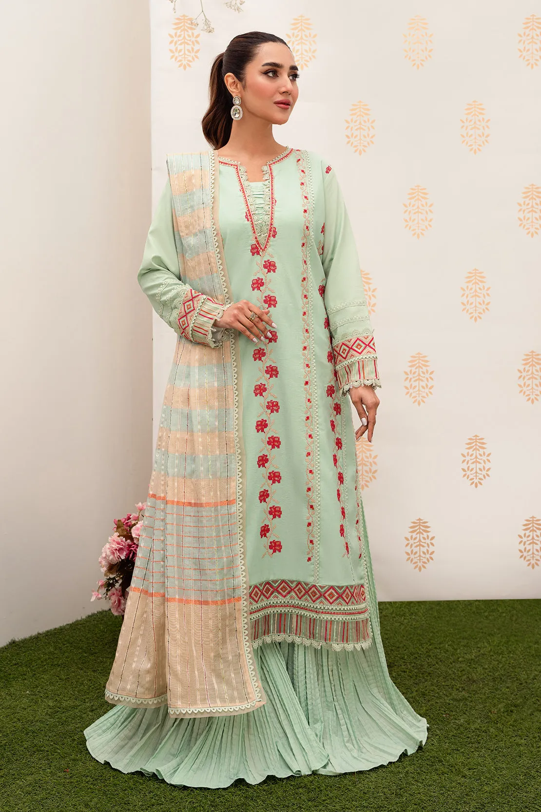 Dyed - 3 Pc Lawn Suit