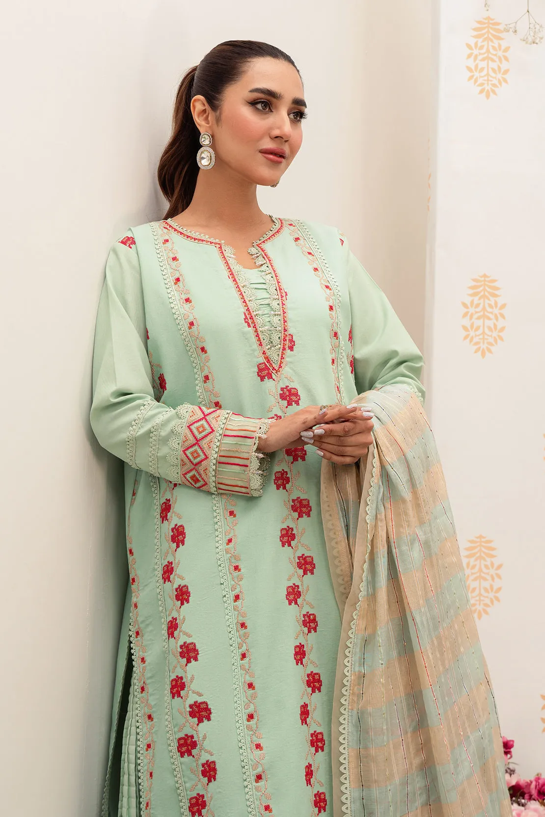 Dyed - 3 Pc Lawn Suit