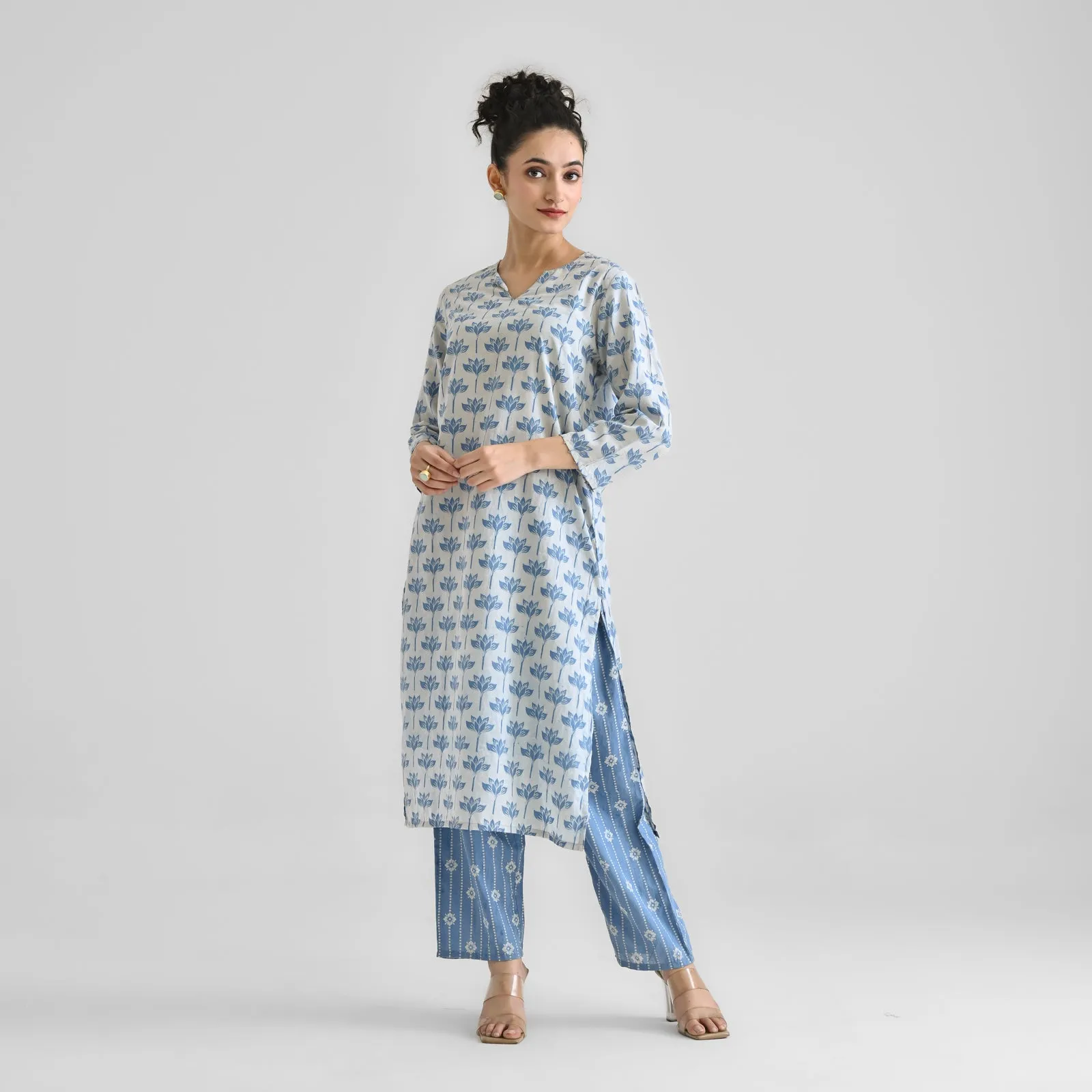 Light Blue Lotus Dabu Printed Cotton Kurta with Notch Neckline