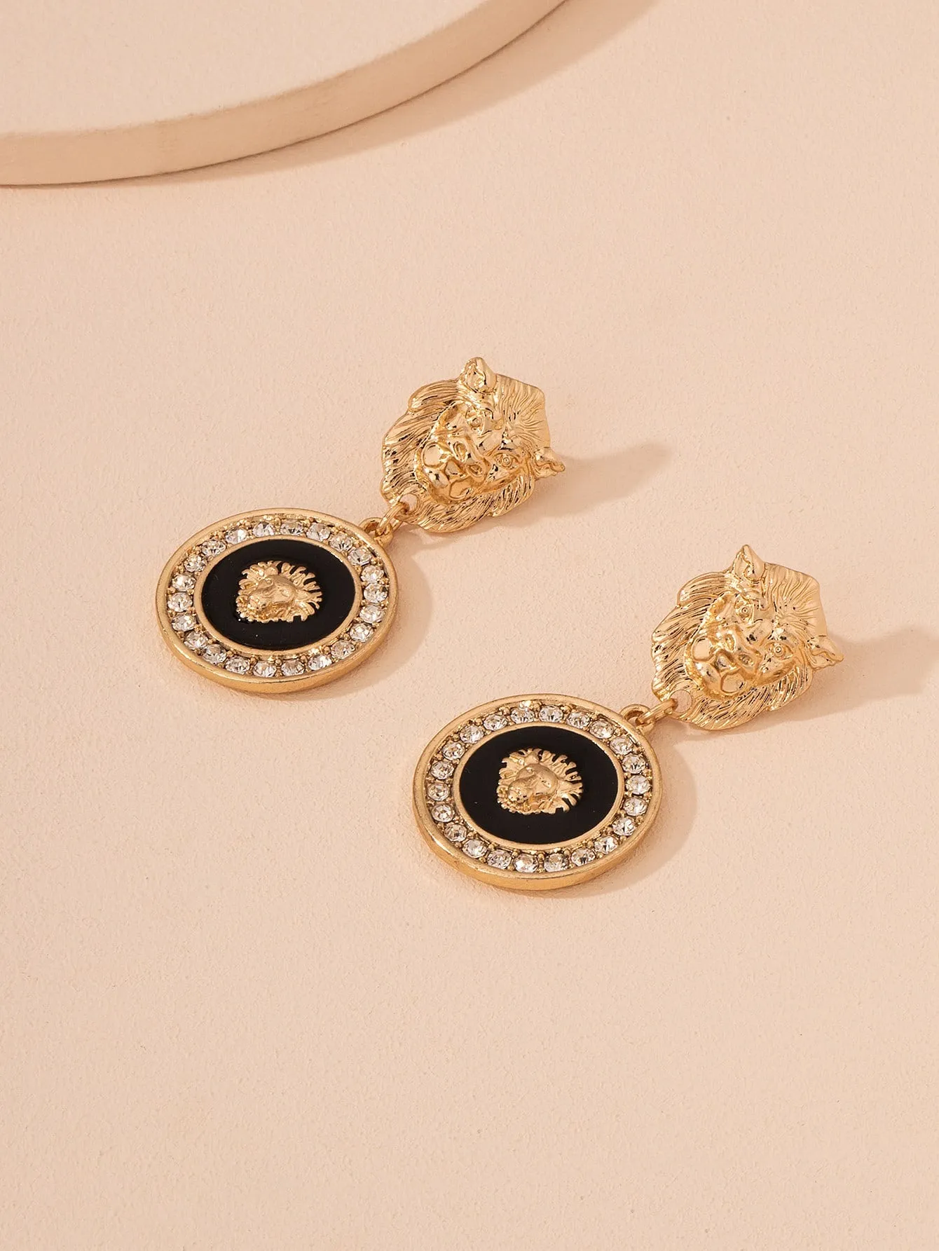Lion Head Design Round Drop Earrings