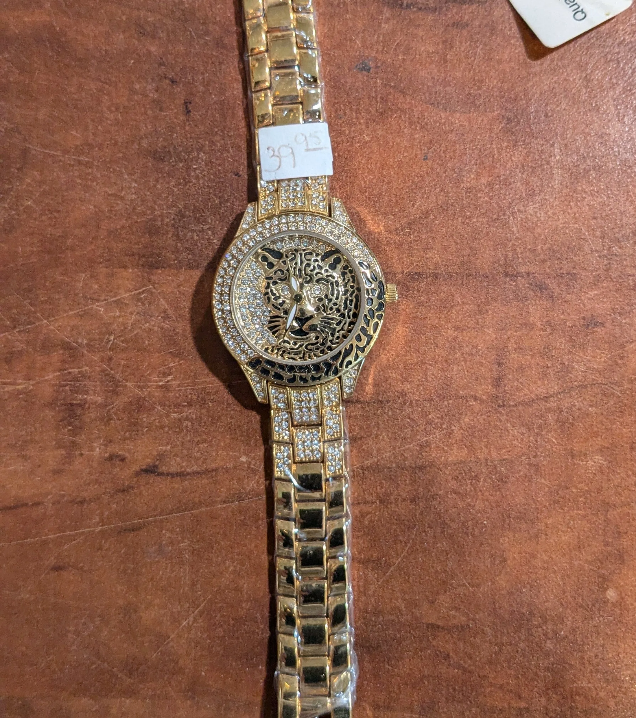Luxury Ladies Jaguar Watch, Rhinestones EVERYWHERE! Luxury Ladies Watch