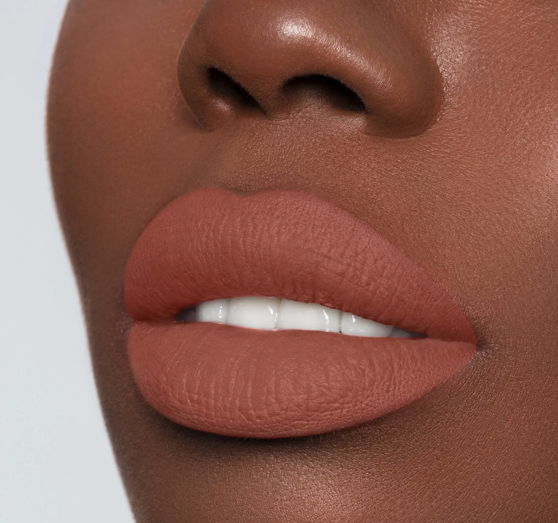 MEGA MATTE LIPSTICK - THE TALK