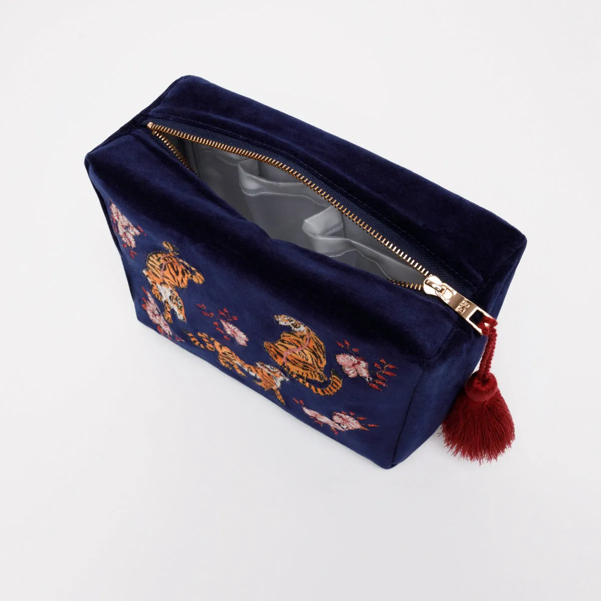 Tiger Wash Bag